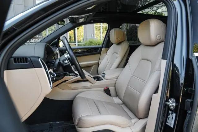 2019 Porsche Cayenne Cayenne