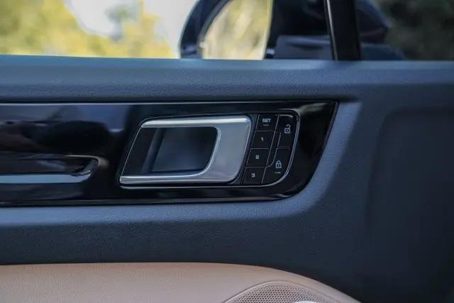 2019 Porsche Cayenne Cayenne