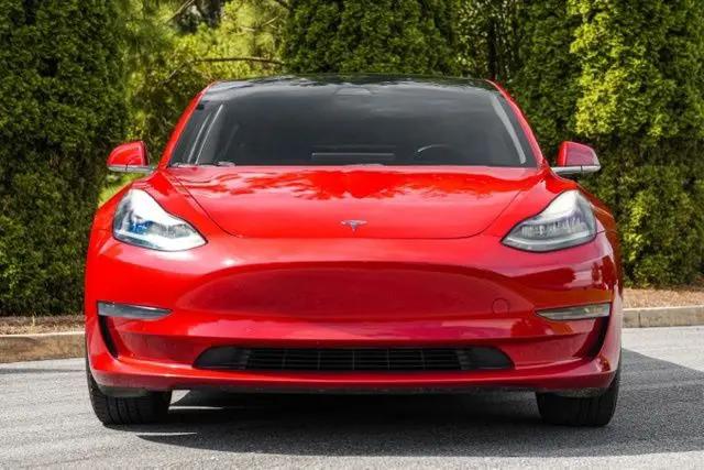 2019 Tesla Model 3 Mid Range