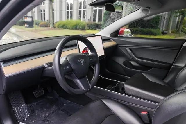 2019 Tesla Model 3 Mid Range