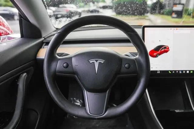 2019 Tesla Model 3 Mid Range
