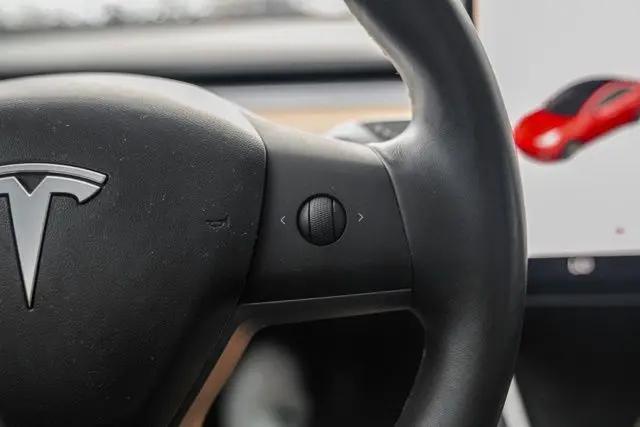 2019 Tesla Model 3 Mid Range