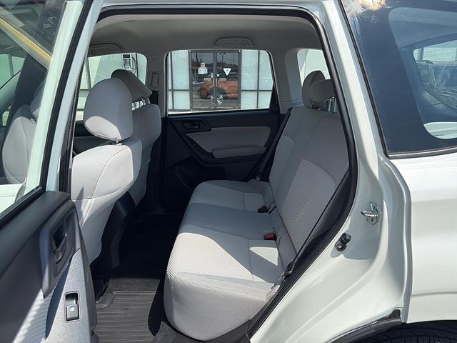 2017 Subaru Forester 2.5i