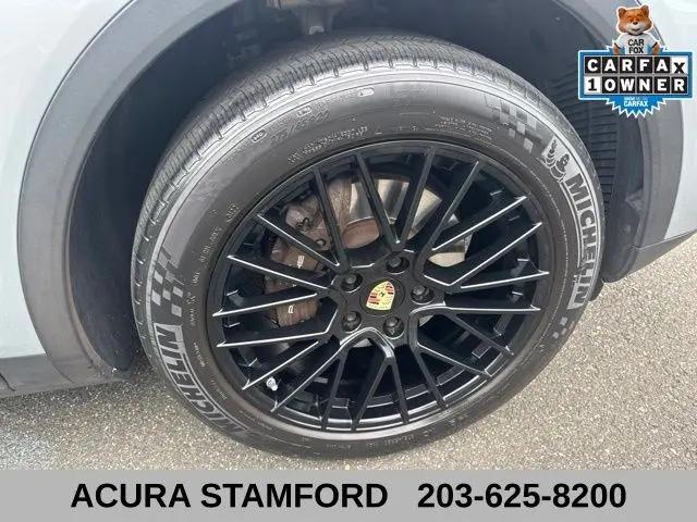 2020 Porsche Cayenne Cayenne