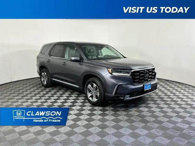 2023 Honda Pilot AWD EX-L 7 Passenger for sale in Fresno, CA