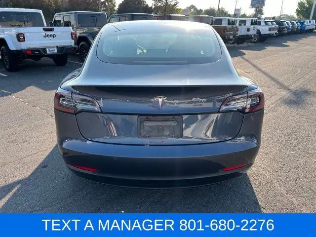 2020 Tesla Model 3 Standard Range Rear-Wheel Drive