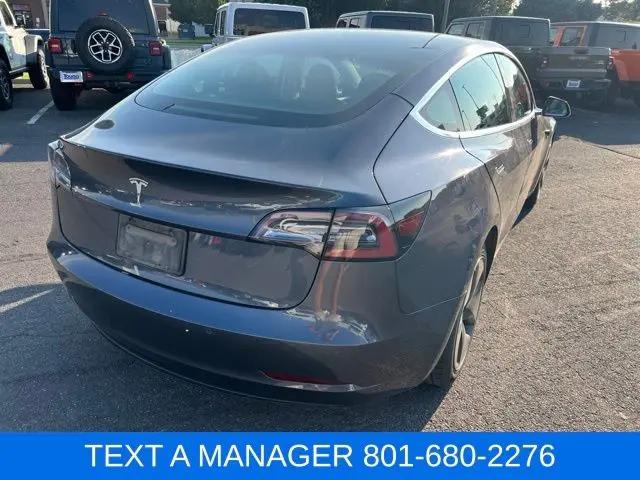 2020 Tesla Model 3 Standard Range Rear-Wheel Drive