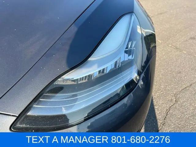 2020 Tesla Model 3 Standard Range Rear-Wheel Drive