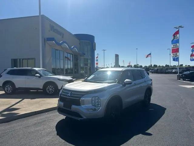 2025 Mitsubishi Outlander SE 2.5 S-AWC for sale in Austinburg, OH