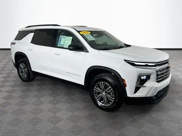 2025 Chevrolet Traverse AWD LT for sale in Selma, CA