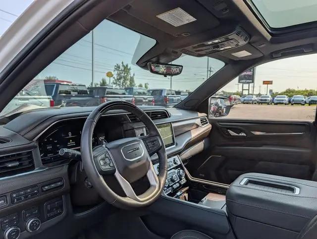 2024 GMC Yukon 4WD Denali