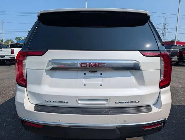 2024 GMC Yukon 4WD Denali