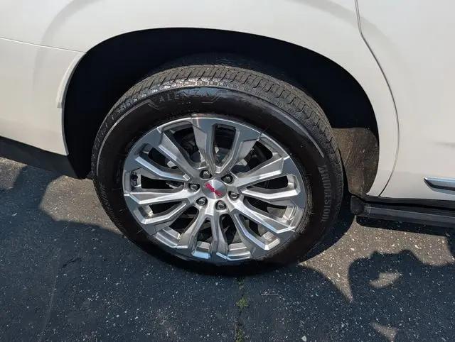 2024 GMC Yukon 4WD Denali