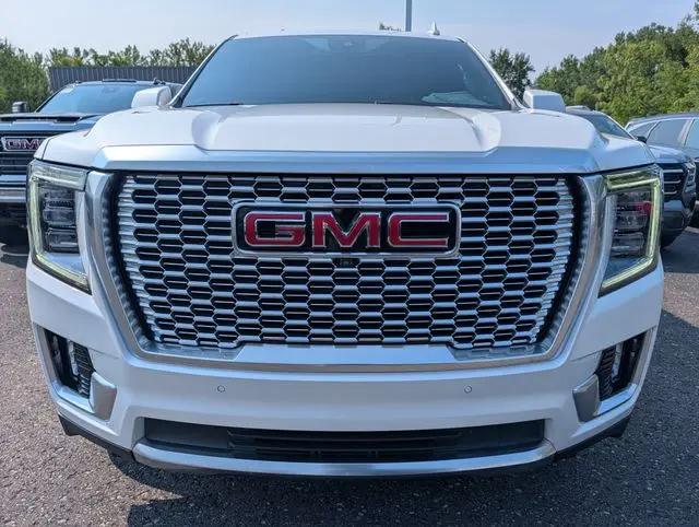 2024 GMC Yukon 4WD Denali