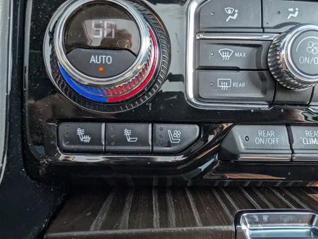2024 GMC Yukon 4WD Denali
