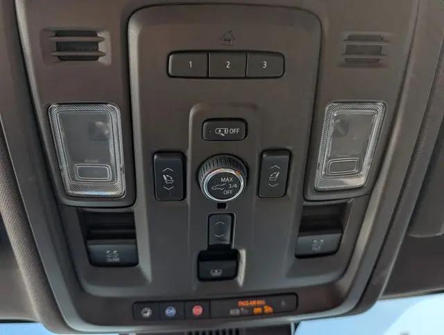 2024 GMC Yukon 4WD Denali
