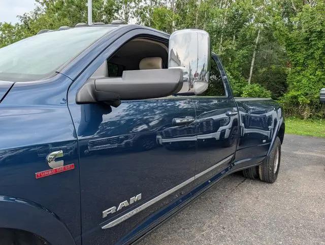 2021 Ram 3500 Limited Crew Cab 4x4 8' Box