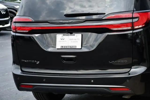 2026 Chrysler Pacifica Limited