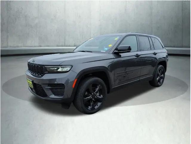 2023 Jeep Grand Cherokee Altitude X 4x4 for sale in Somersworth, NH