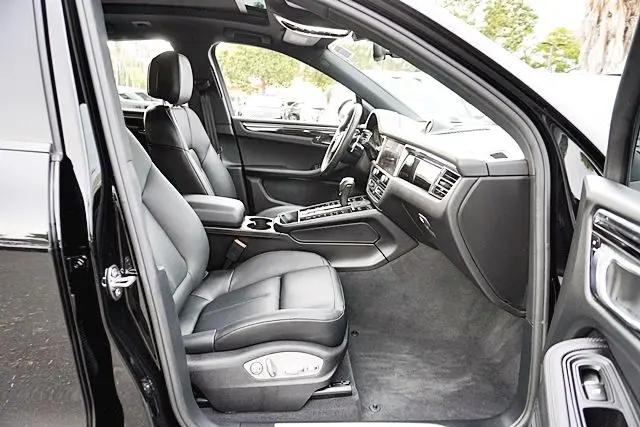 2024 Porsche Macan S