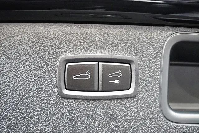 2024 Porsche Macan S