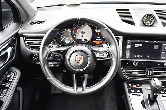 2024 Porsche Macan S
