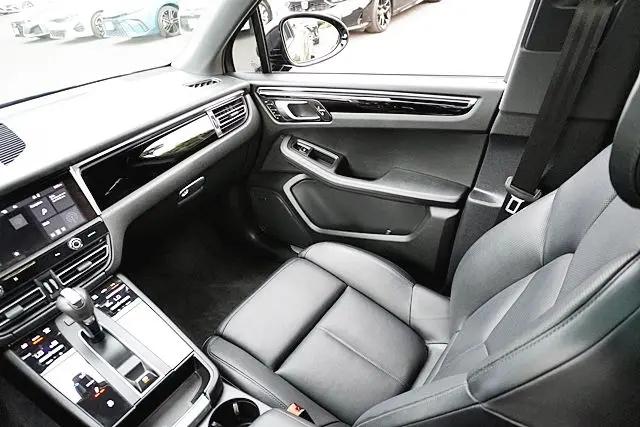 2024 Porsche Macan S