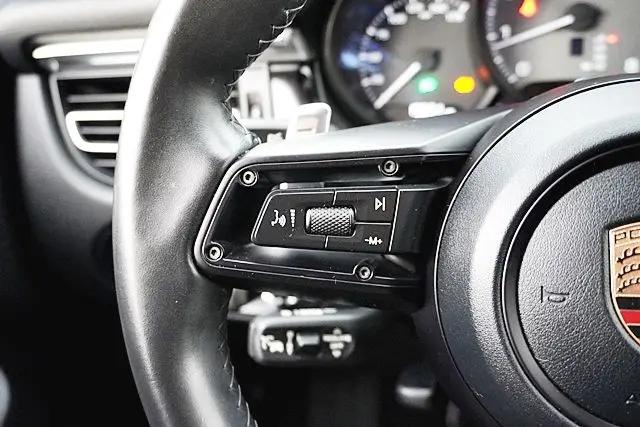 2024 Porsche Macan S