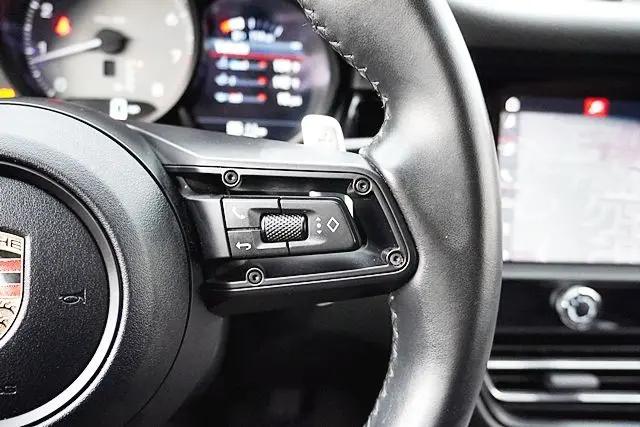 2024 Porsche Macan S