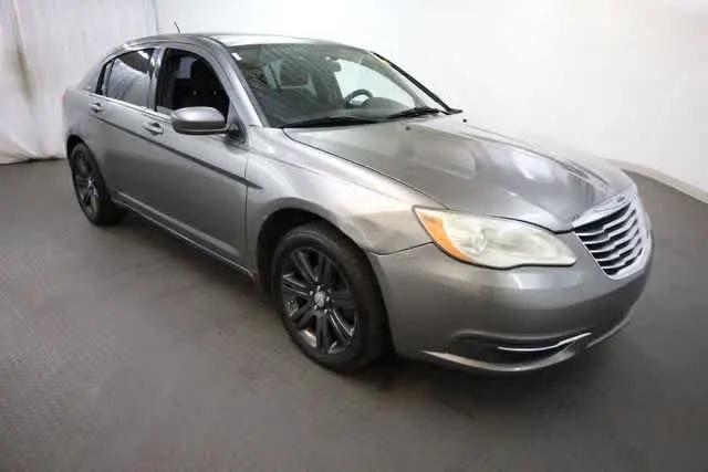 2013 Chrysler 200 LX