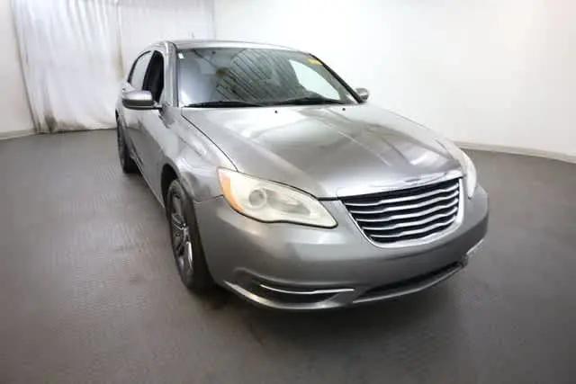 2013 Chrysler 200 LX
