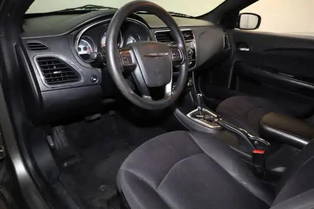 2013 Chrysler 200 LX