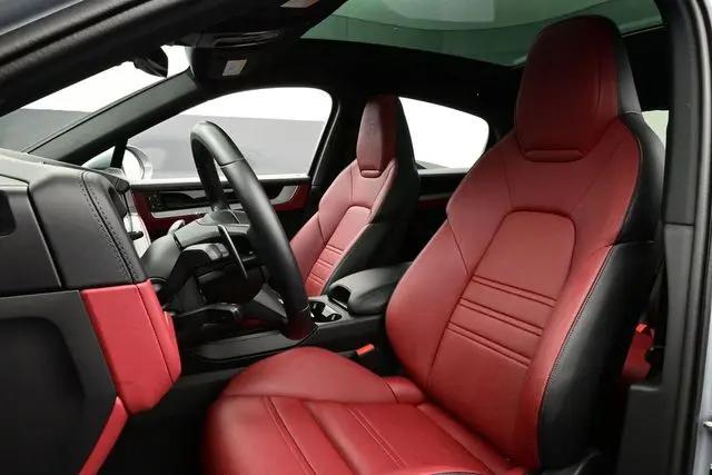2025 Porsche Cayenne Cayenne