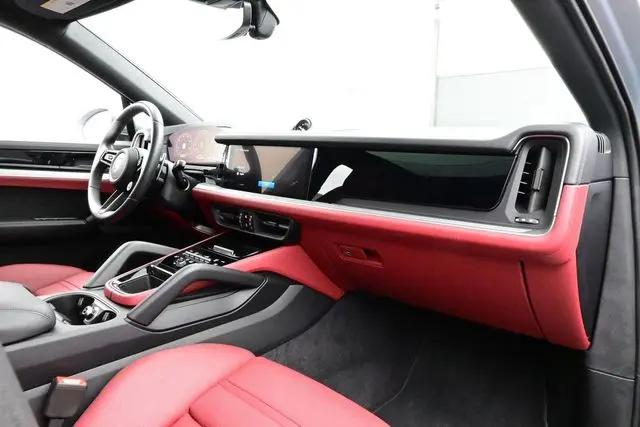2025 Porsche Cayenne Cayenne