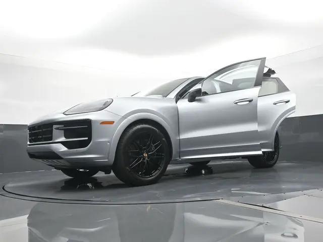 2025 Porsche Cayenne Cayenne