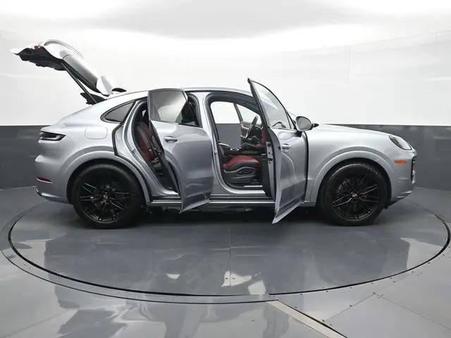 2025 Porsche Cayenne Cayenne