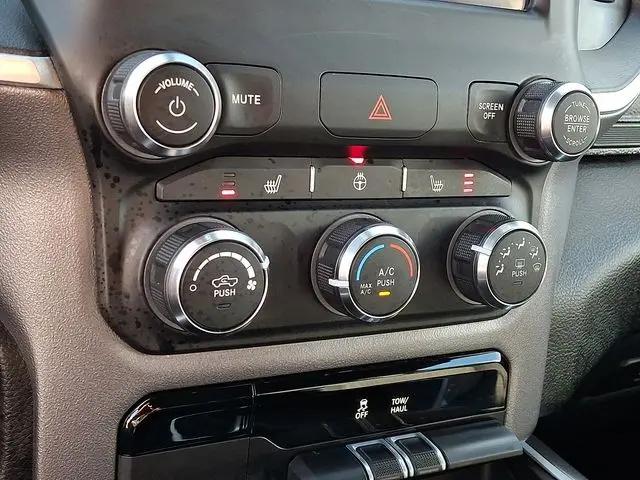 2023 Ram 1500 Big Horn Crew Cab 4x4 57 Box