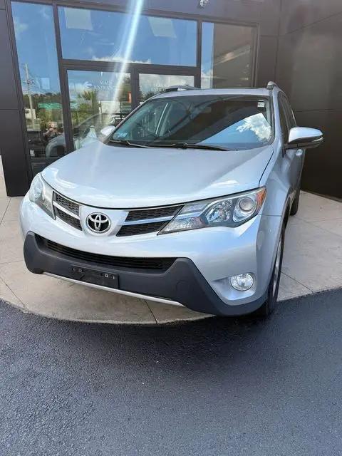 2013 Toyota RAV4 XLE
