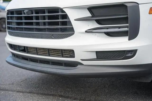 2021 Porsche Macan Macan