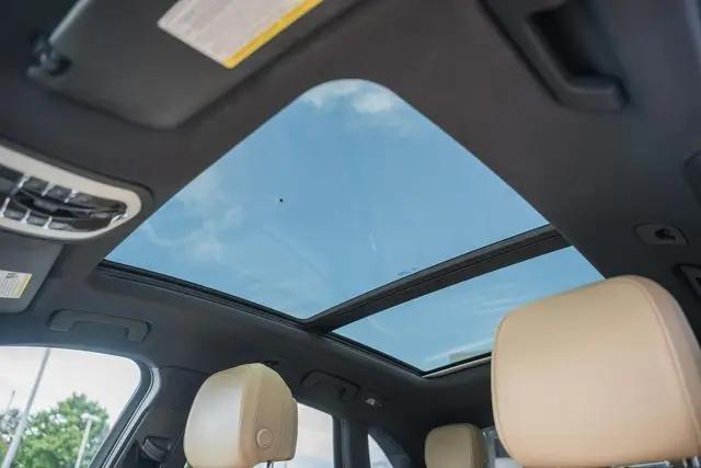2021 Porsche Macan Macan