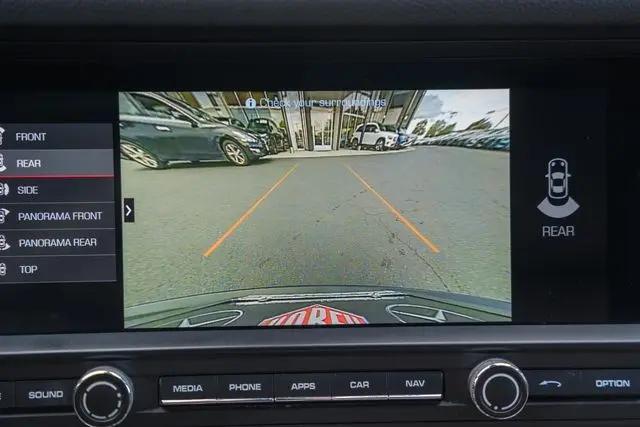 2021 Porsche Macan Macan