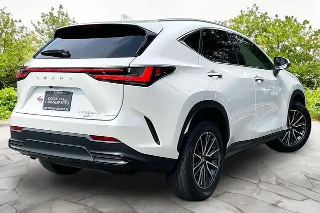 2025 Lexus NX 350h Premium