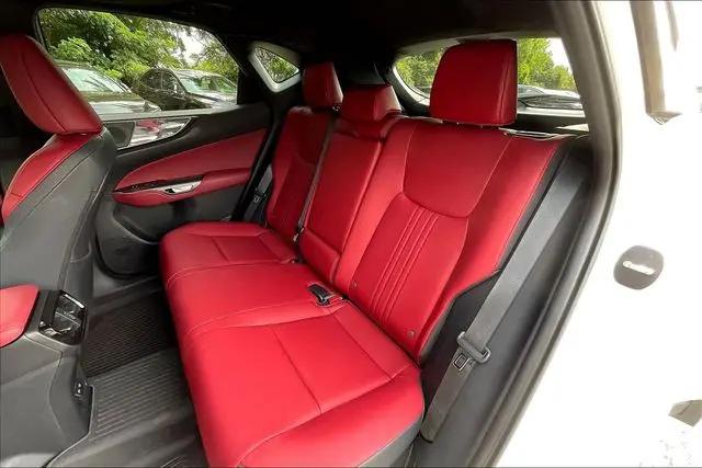 2025 Lexus NX 350h Premium
