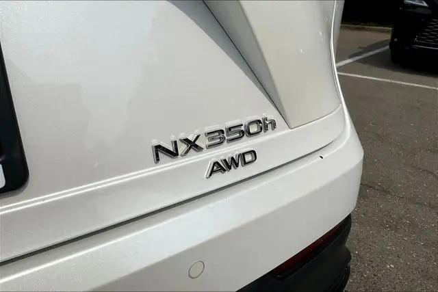 2025 Lexus NX 350h Premium