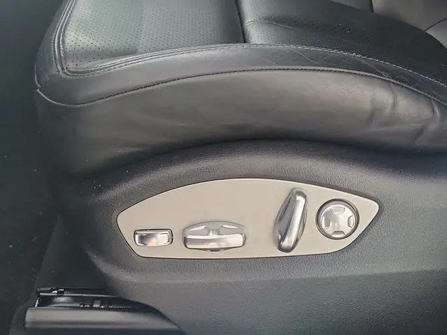 2018 Porsche Macan Macan