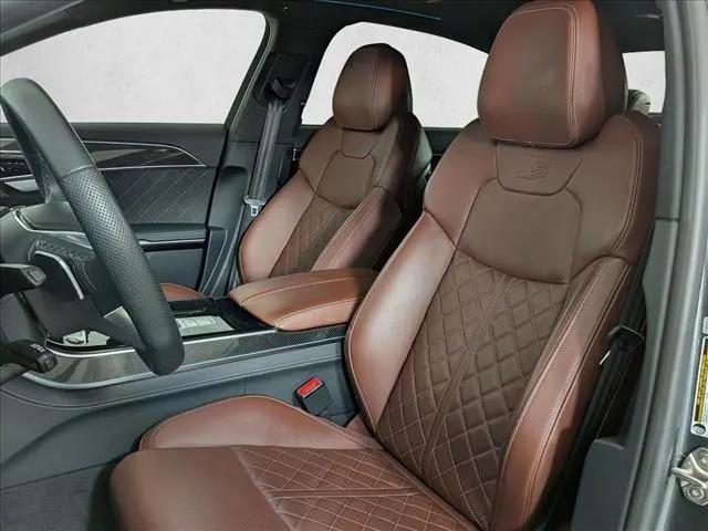2023 Audi S8 TFSI quattro Tiptronic