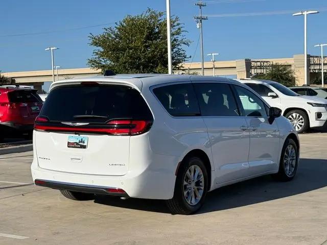 2026 Chrysler Pacifica Limited