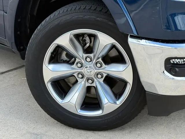 2021 Ram 1500 Limited Crew Cab 4x4 57 Box