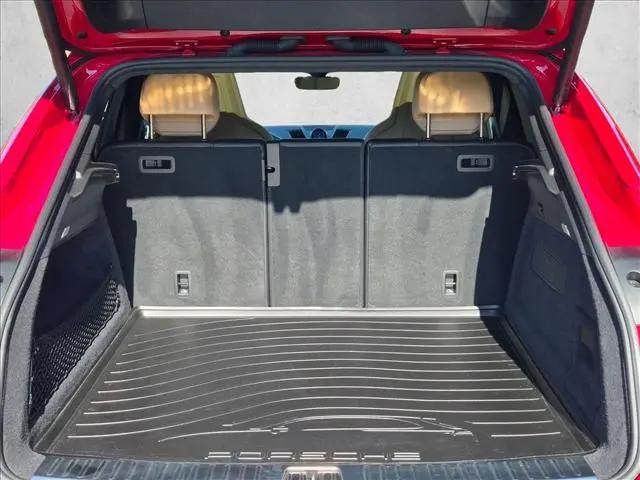 2023 Porsche Cayenne Cayenne