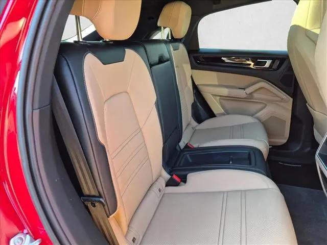2023 Porsche Cayenne Cayenne